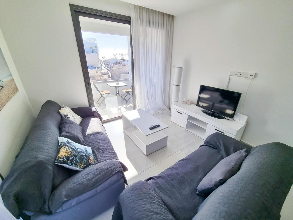 Sea La Vie Seaview Apartment Λάρνακα Εξωτερικό φωτογραφία